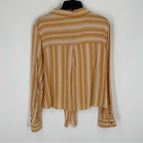 Aeropostale Women’s Button Tie Front Long Sleeve Yellow Striped Shirt size XL - Picture 3 of 3